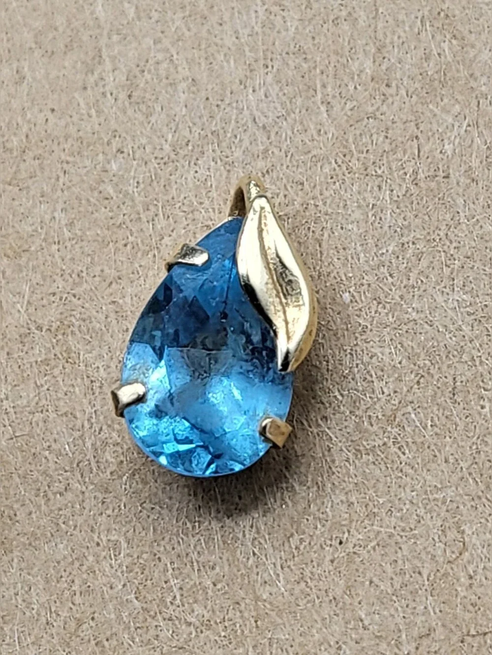 14k Gold Topaz Teardrop/ Pear w Leaf Stud Estate Mid-Century Vintage Swiss Blue